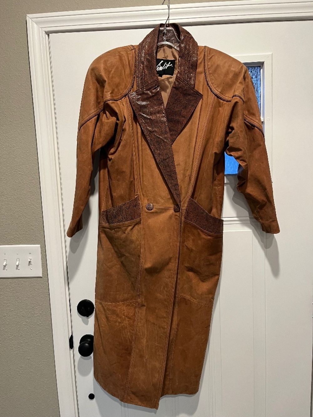 Ladies Leather Coat